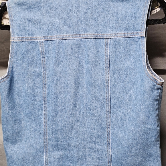 Vintage Green Field Embellished & Embroidered Denim Button Up size Small - Picture 6 of 6